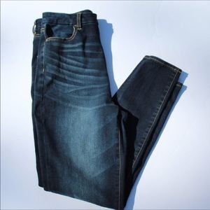 American Eagle Dark Wash Curvy Highest Rise Jegging 10 Regular